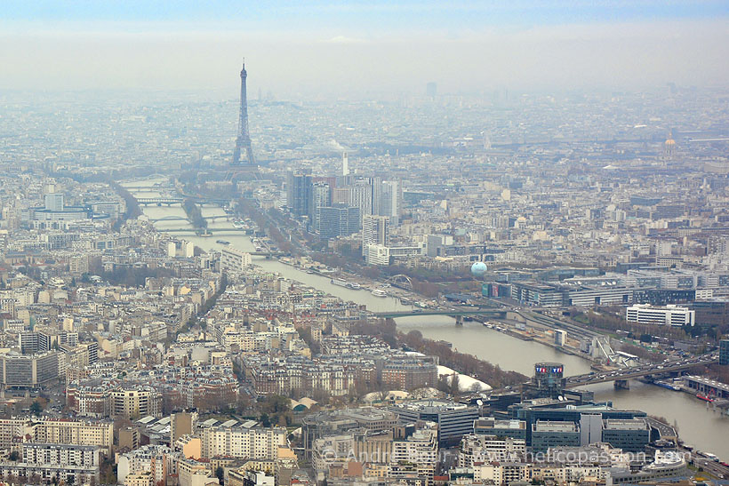 Baptême de l'air en hélicoptère à Paris