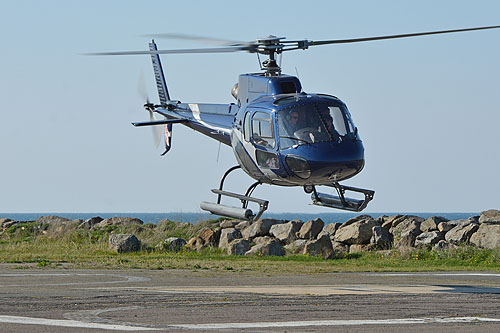 Hélicoptère AS350 B2 Ecureuil F-GTRD d'OYA Vendée Hélicoptères