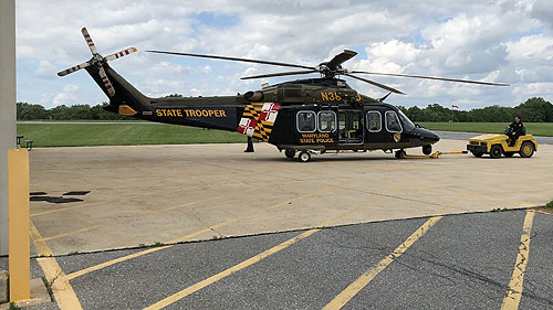 Comme à Miami, l'hélicoptère est rapidement rentré dans son hangar à chauqe retour de mission