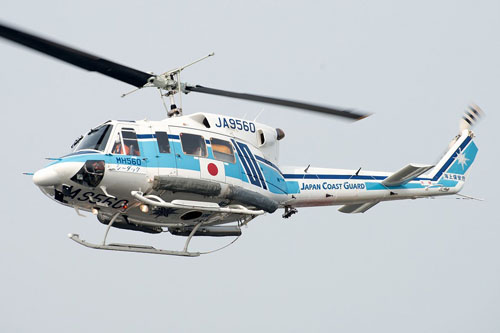 Hélicoptère Bell 212 Japon