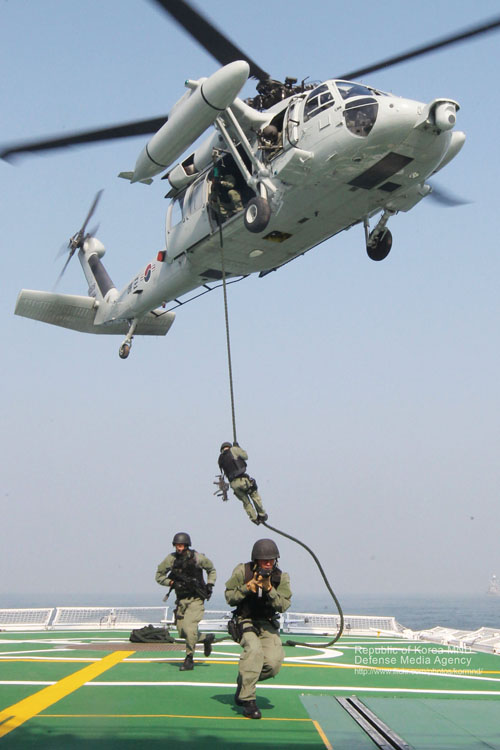 Hélicoptère UH60 Blackhawk Corée du Sud