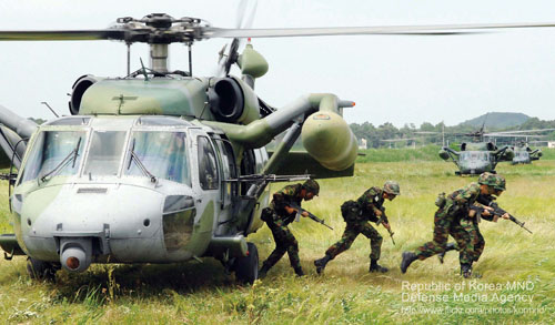 Hélicoptère UH60 Blackhawk Corée du Sud