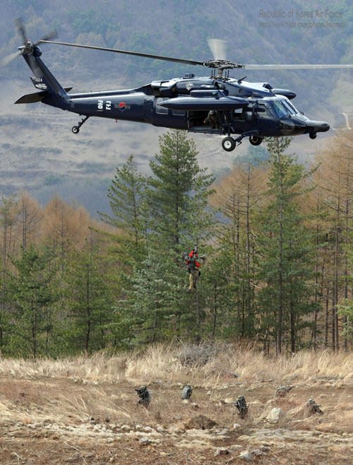 Hélicoptère UH60 Blackhawk Corée du Sud