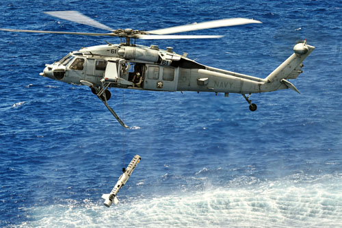 Hélicoptère MH60S avec AMNS (Airborne Mine Neutralization System)