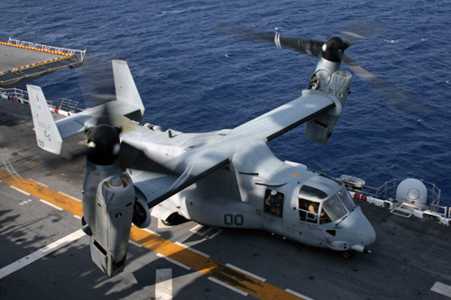 USS Bataan et MV22 Osprey