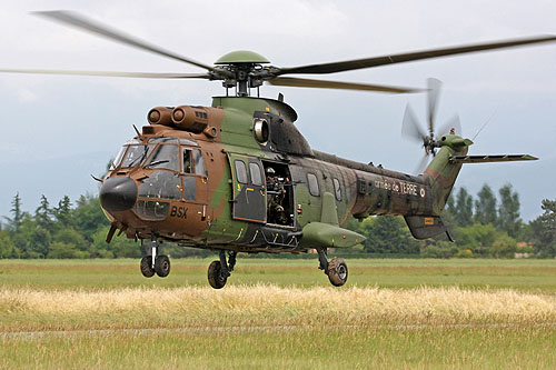 Hélicoptère AS532 Cougar ALAT