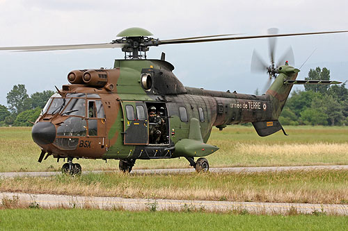 Hélicoptère AS532 Cougar ALAT