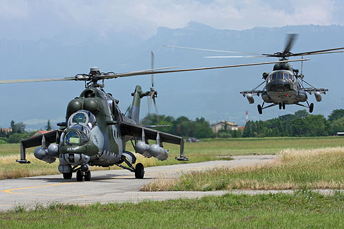 Hélicoptères MI24 Hind et MI17 Hip Tchèquie