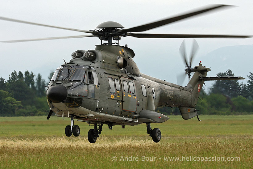 Hélicoptère AS332 SuperPuma Suisse