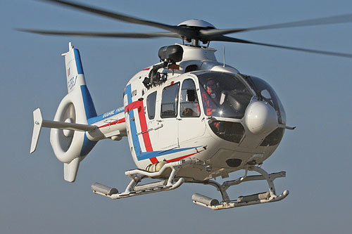 EC135 Douanes