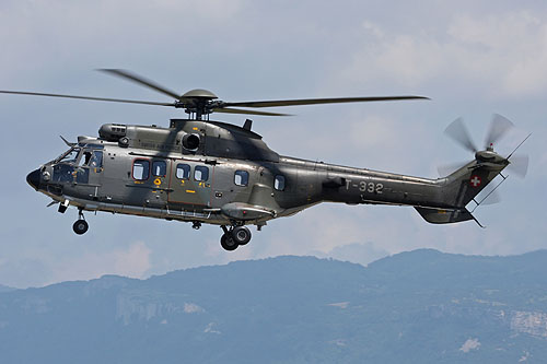 Hélicoptère AS532 Cougar de l'armée suisse