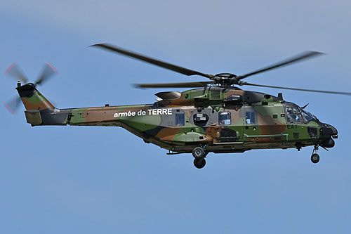 Hélicoptère NH90 TTH Caïman ALAT