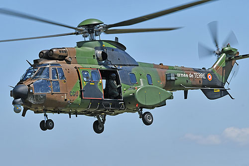 Hélicoptère AS532 Cougar rénové ALAT