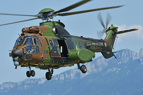 Hélicoptère AS532 Cougar ALAT