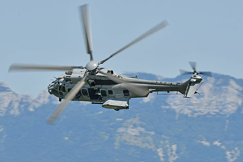 Hélicoptère EC725 Caracal ALAT