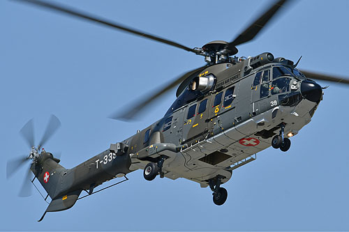 Hélicoptère AS532 UL Cougar T-339 de l'Armée de l'Air suisse