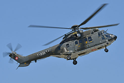 Hélicoptère AS532 UL Cougar T-339 de l'Armée de l'Air suisse