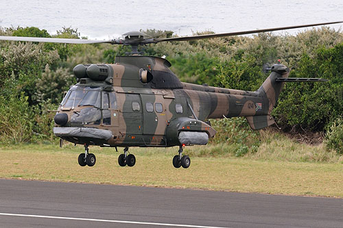 Hélicoptère AS350 B3 ZS-RDL Ecureuil de la Police d'Afrique du Sud