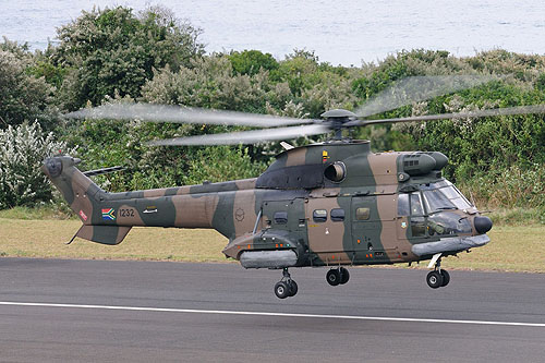 Hélicoptère SA330 Puma Oryx de l'Armée sud-africaine