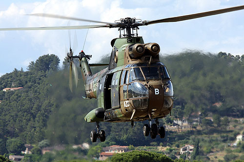 Hélicoptère de transport SA330 Puma de l'ALAT