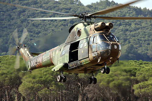 Hélicoptère de transport SA330 Puma de l'ALAT