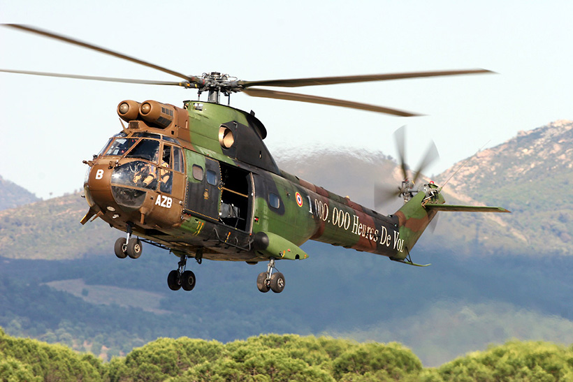 Hélicoptère de transport SA330 Puma de l'ALAT