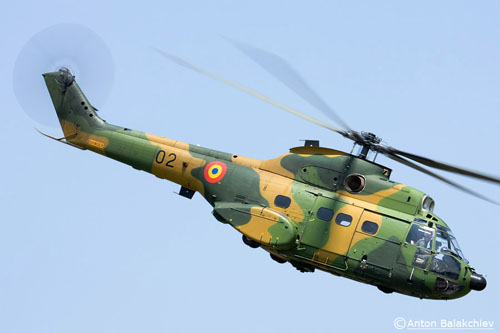 Hélicoptère IAR330 Puma roumain