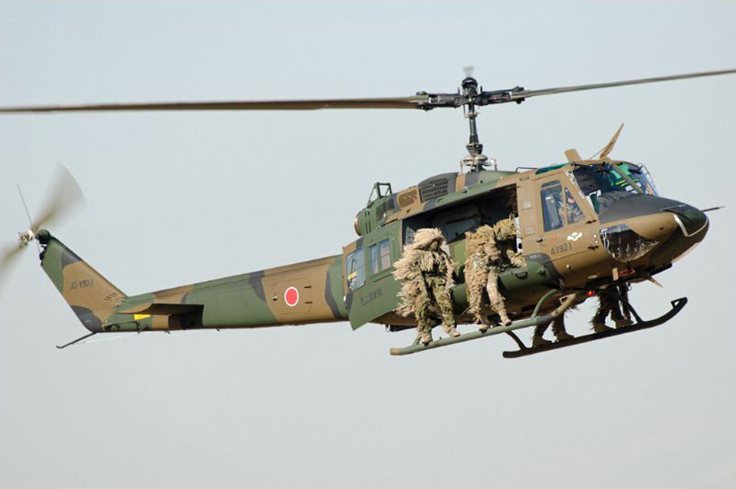 Hélicoptère UH1 Huey JGSDF