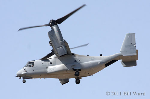 Hélicoptère à rotors basculants V22 Osprey des US Marines