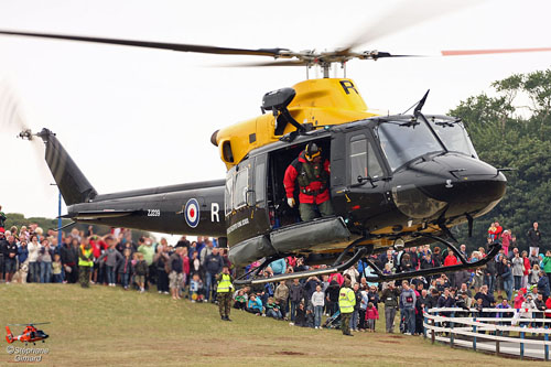 Hélicoptère Bell 412 Griffin HT1 de la Royal Air Force (RAF) Defence Helicopter Flying School