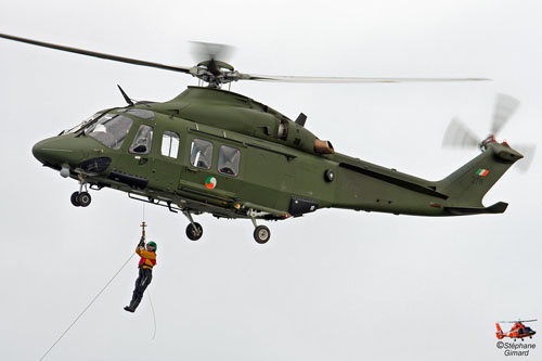 Hélicoptère AW139 de l'armée irlandaise