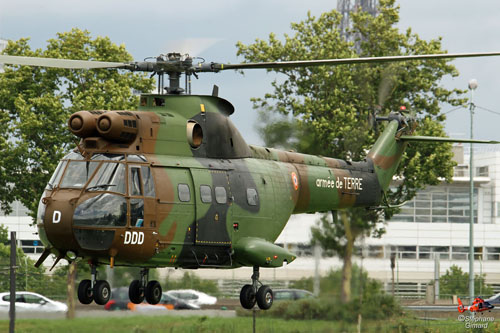 Hélicoptère de transport SA330 Puma de l'Armée de Terre (ALAT)