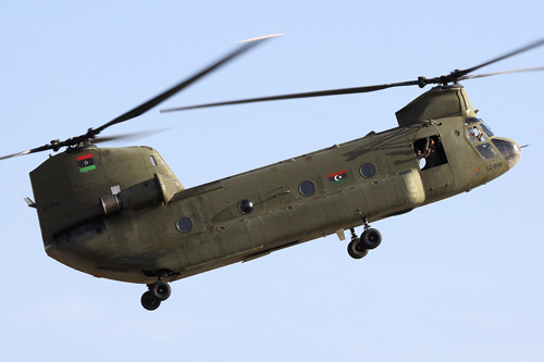 Hélicoptère CH47 Chinook Libye