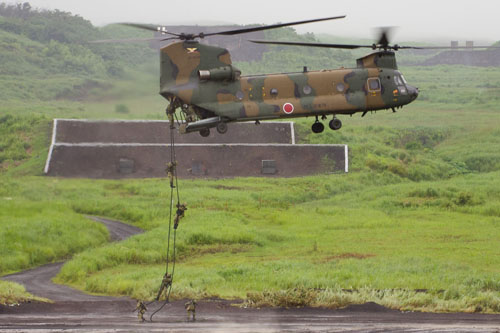 Hélicoptère CH47 Chinook JGSDF