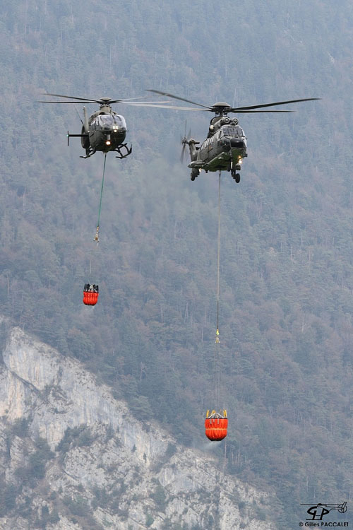 Hélicoptères EC635 et SuperPuma de l'Armée suisse