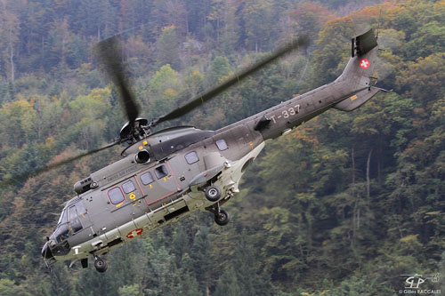 Hélicoptère AS532 Cougar de l'armée suisse