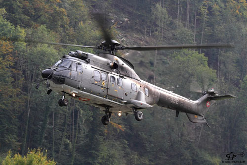 Hélicoptère AS332 SuperPuma de l'armée suisse