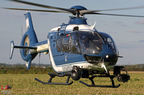 Hélicoptère EC135 de la Gendarmerie Nationale française