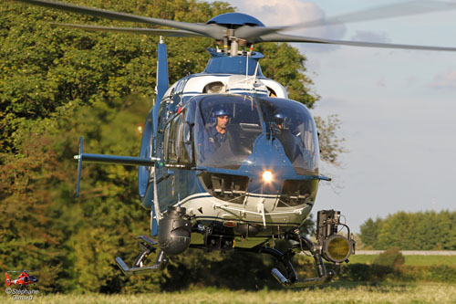 Hélicoptère EC135 de la Gendarmerie Nationale française