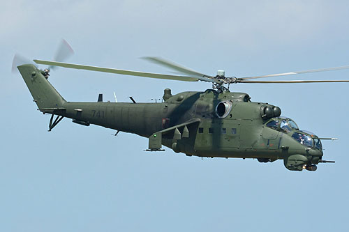 Hélicoptère MI24 Hind Pologne