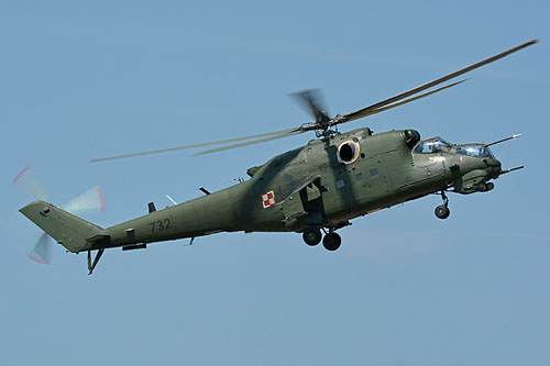 Hélicoptère MI24 Hind Pologne