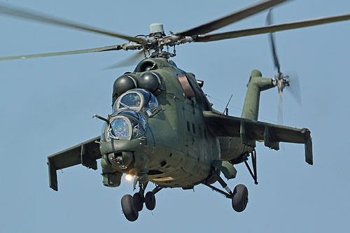 Hélicoptère MI24 Hind Pologne