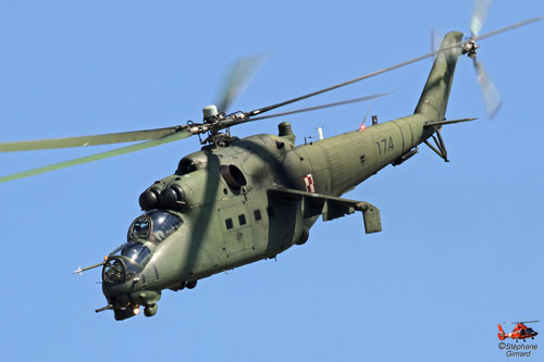 Hélicoptère MI24 Hind Pologne