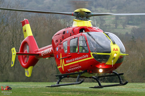 Hélicoptère AIRBUS HELICOPTERS EC135 T2 G-HWAA de Midlands Air Ambulance Charity