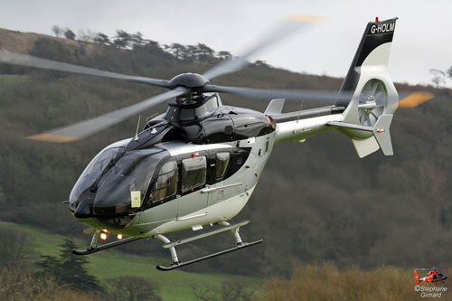 Hélicoptère AIRBUS HELICOPTERS EC135 T2 G-HOLM