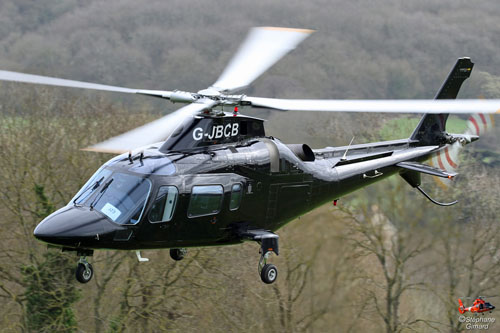 Hélicoptère AGUSTA WESTLAND AW109E G-JBCB