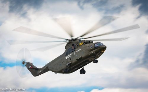 Hélicoptère de transport lourd MI26 Halo