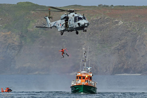 Hélicoptère NH90 Caïman Marine Nationale française