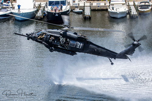 Hélicoptère MH60 Blackhawk 160 SOAR US