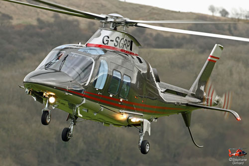 Hélicoptère LEONARDO AW109 G-SGRP